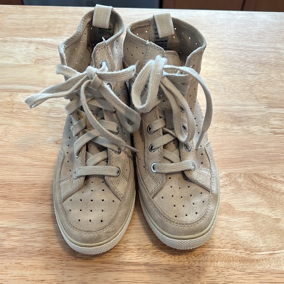 Cream Suede Coach high top shoes - size 5.5 - Picture 2 of 6